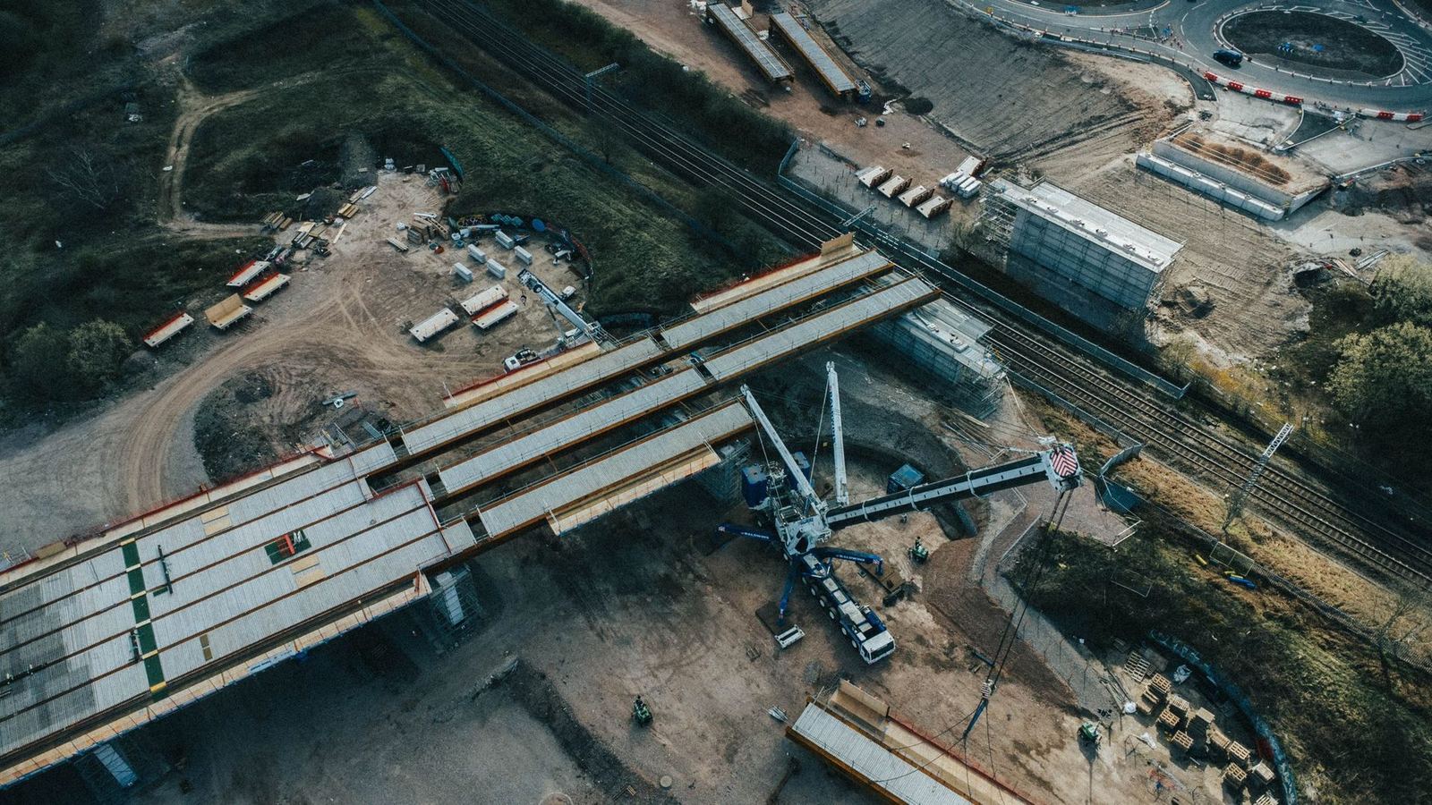Chantier d’infrastructure routière vu du ciel